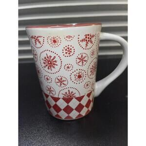 Royal Norfolk Red & White Snowflake Design Coffee Mug 10 Oz.